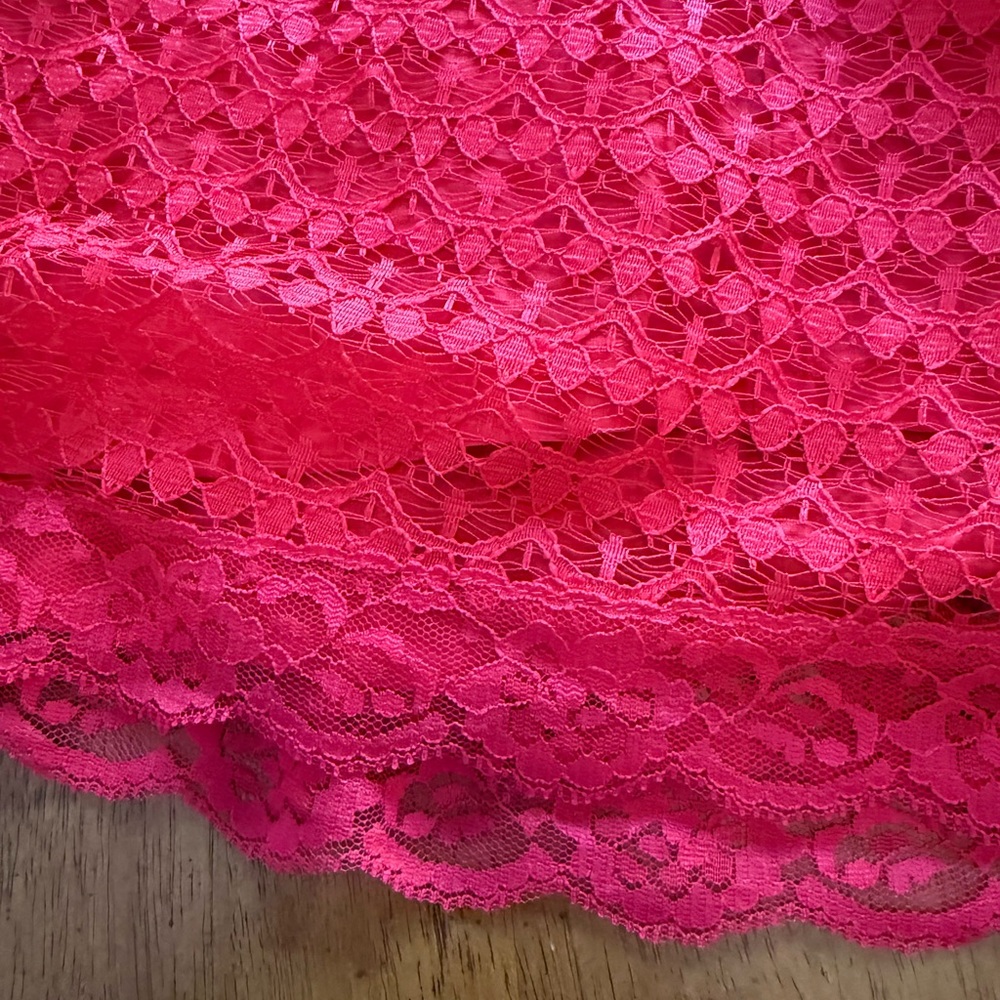MODA International Red Lace Halter Dress size 4 Dress EUC - Picture 5 of 13